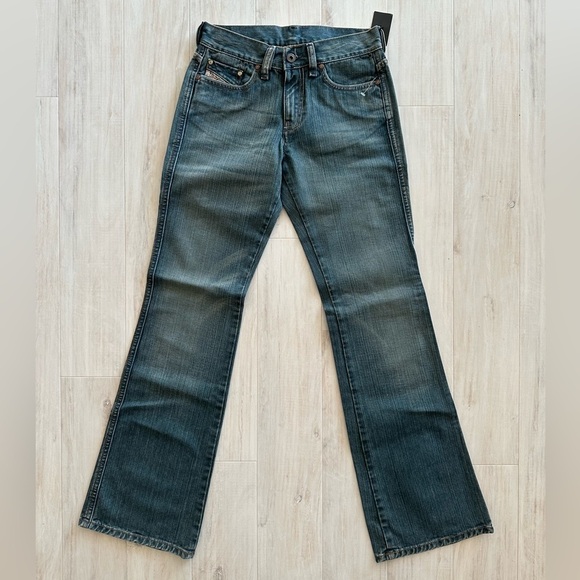 NWT Diesel Original Rame Flare Leg Jeans - Picture 1 of 7